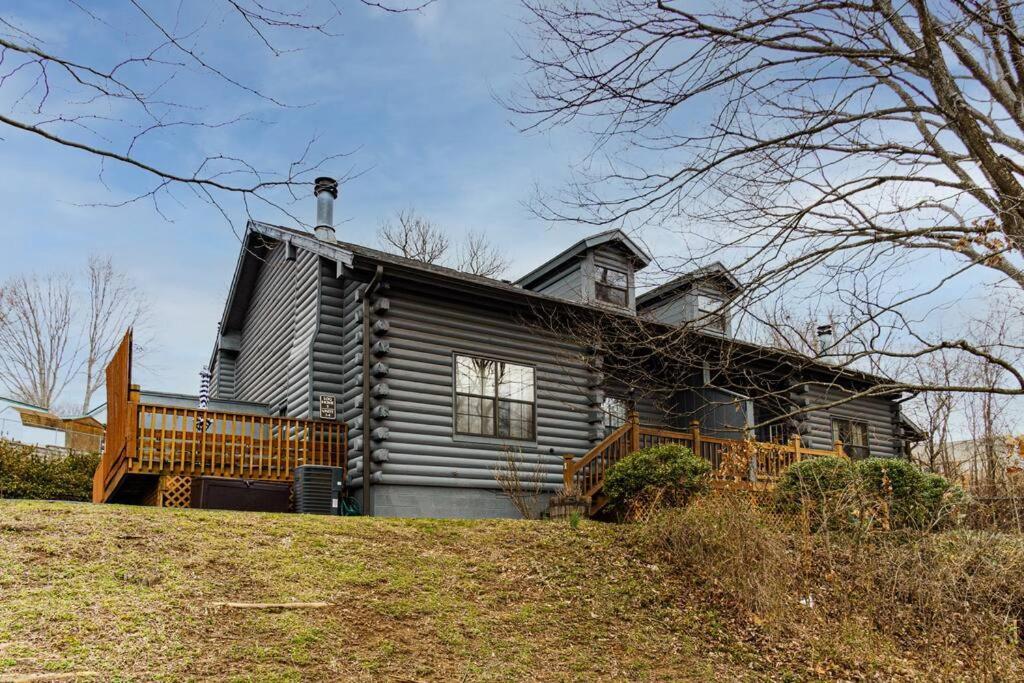 3 Bedroom Log Cabin Condo Close To Everything! Μπράνσον Εξωτερικό φωτογραφία